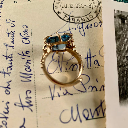 Anello "Ninetta" con pietra azzurra
