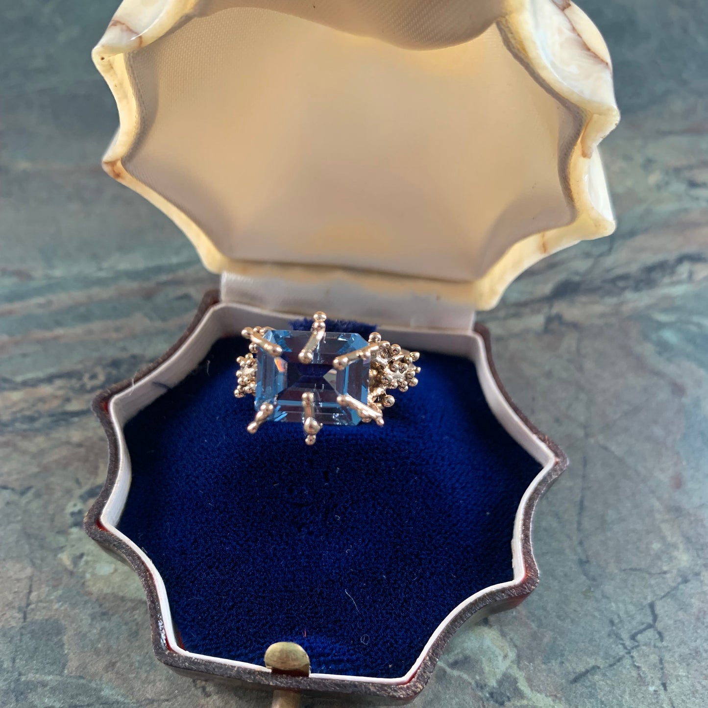 Anello "Ninetta" con pietra azzurra