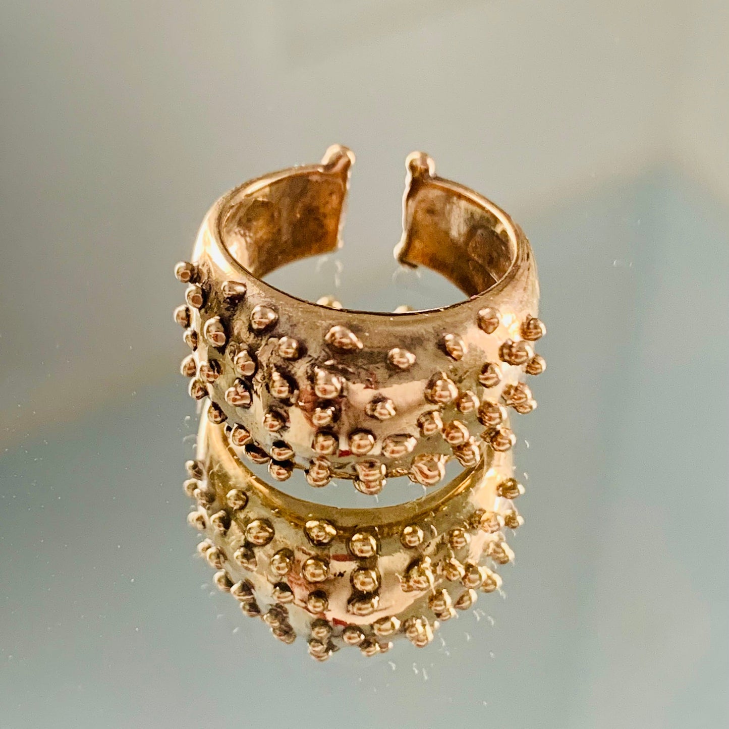 "Speciale" Ear Cuff