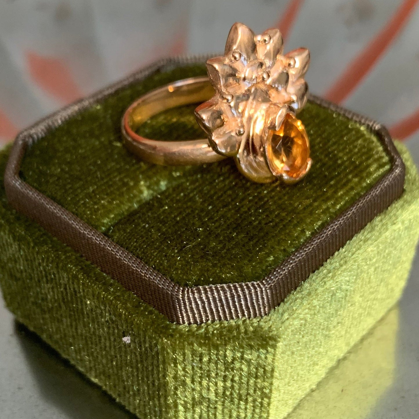 "Pavone" ring with citrine quartz