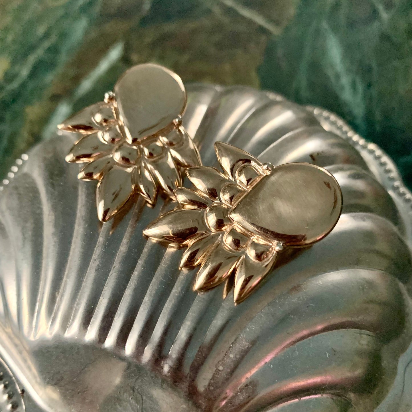 "Pavone" earrings with clip closure
