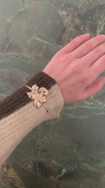 Bracciale cuff con fiore "Ninetta"